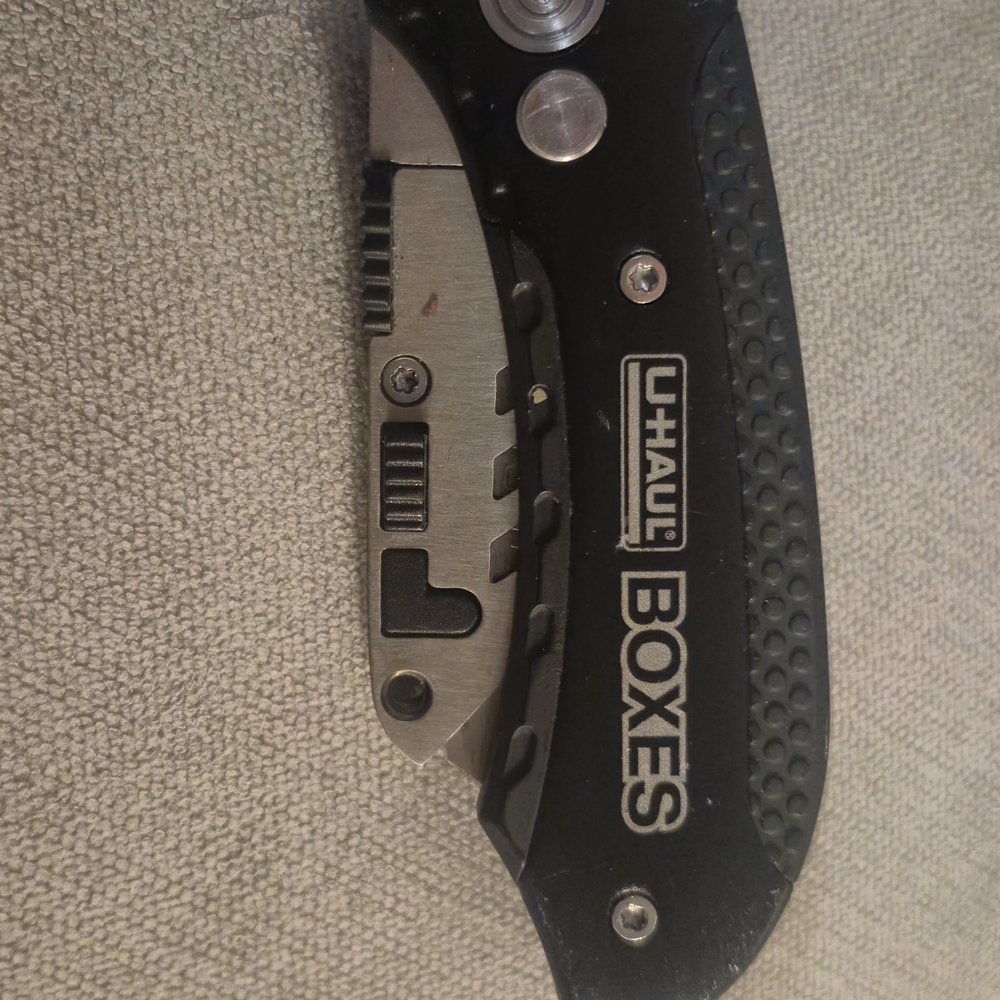 UHAUL Box Knife